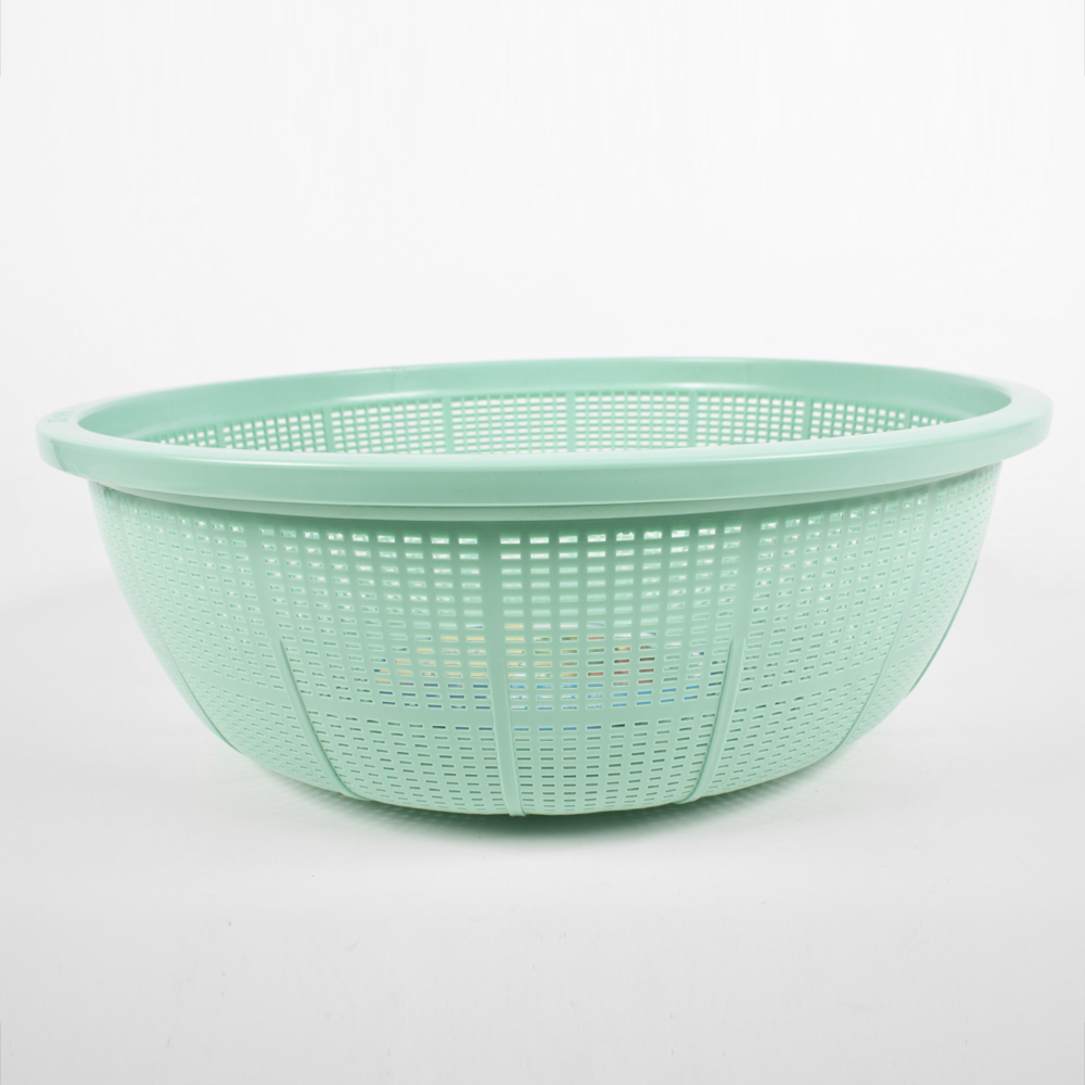 Round Basket 17" X 6" / Colander