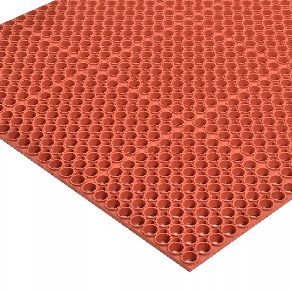 Vip Deluxe 39" X 59" X 7/8 Red